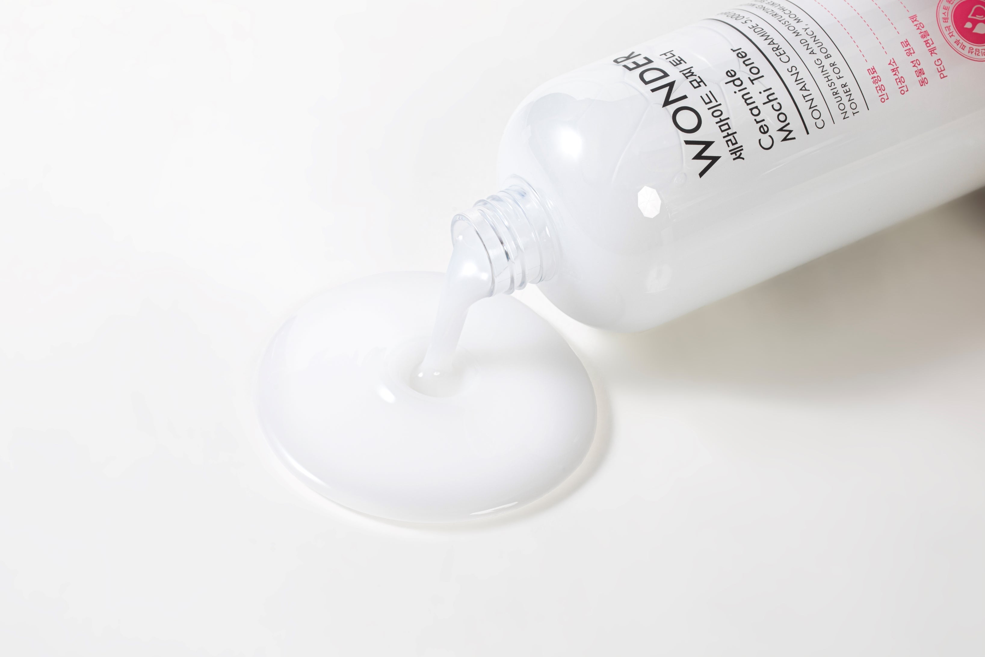 Wonder Ceramide Mochi Toner