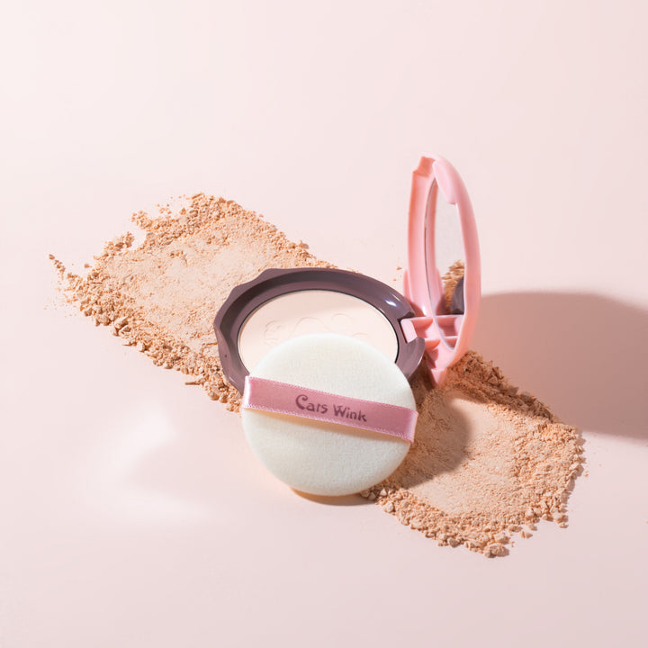 Cat Wink Clear Pact
